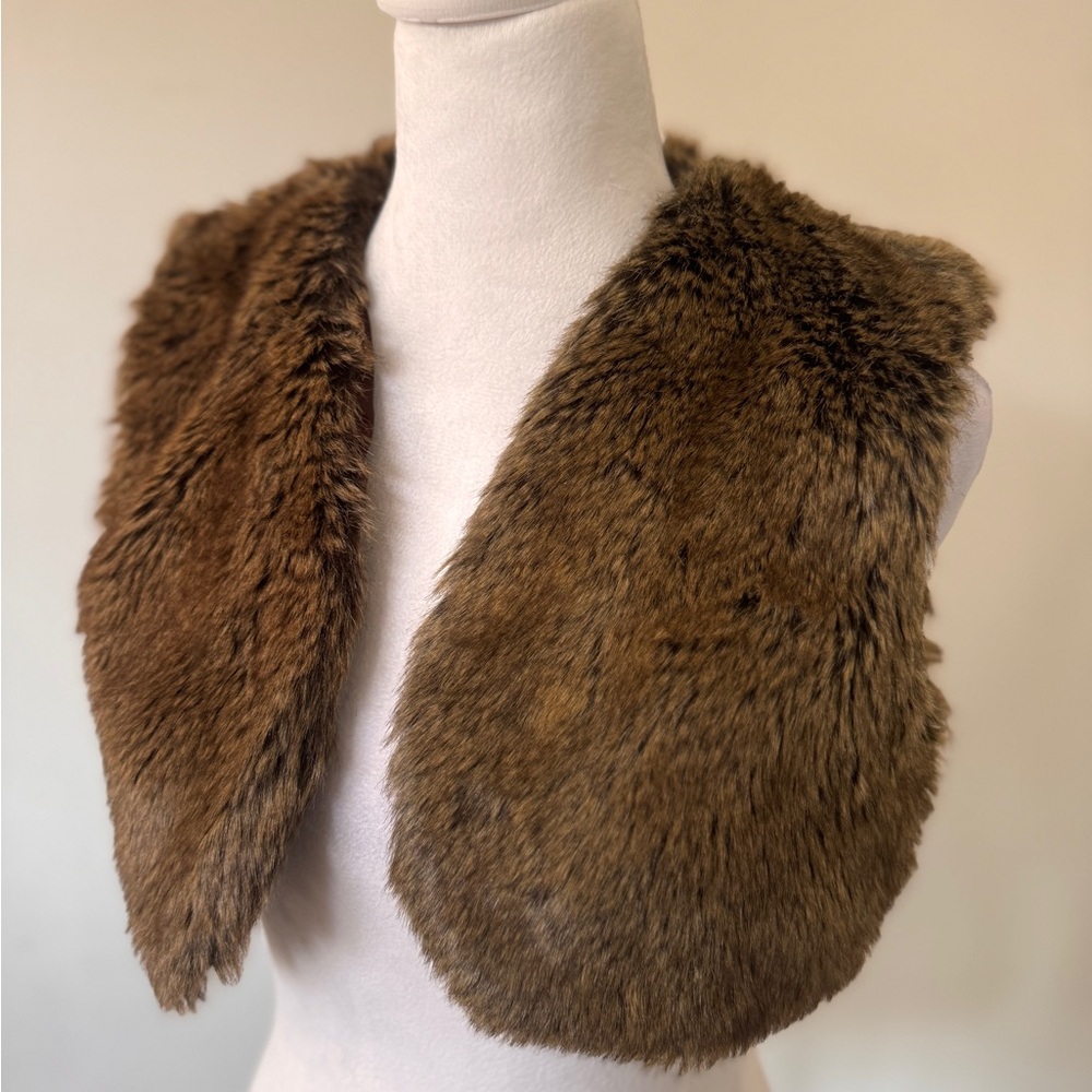 MAX MARA Fur Vest Bolero - Picture 7 of 9